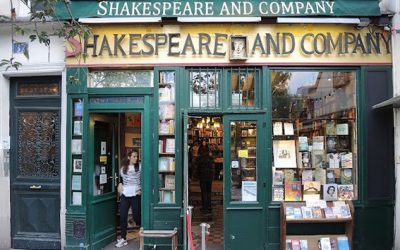 Niets zo leuk als snuffelen in de boekwinkel